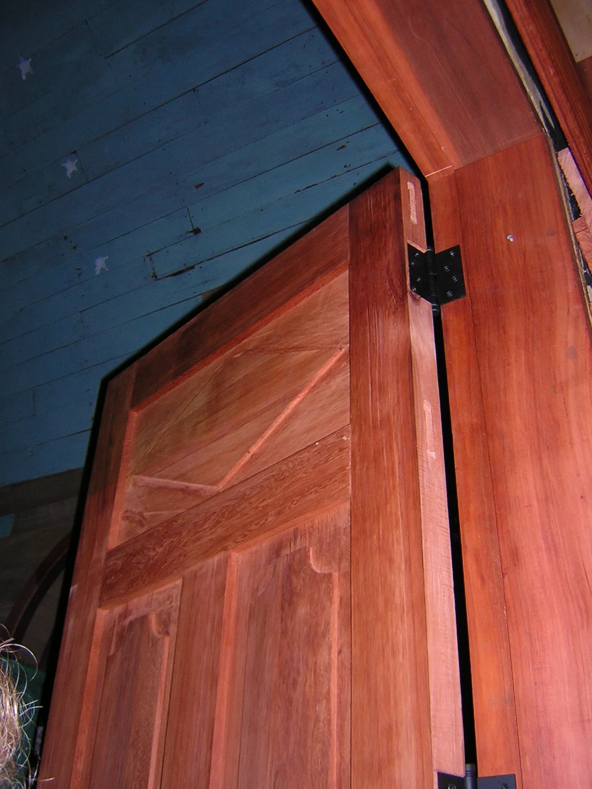 Restauración patrimonial Iglesia de Colo · Constructora Patrimonial Chiloé